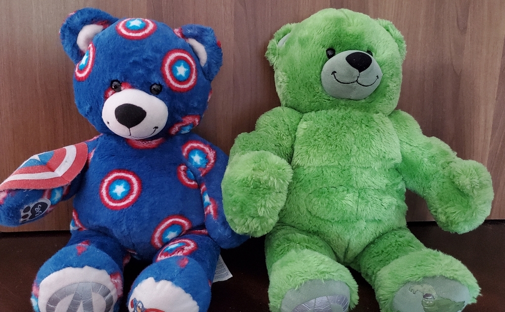 Build A Bear Incredible Hulk & Captain America
